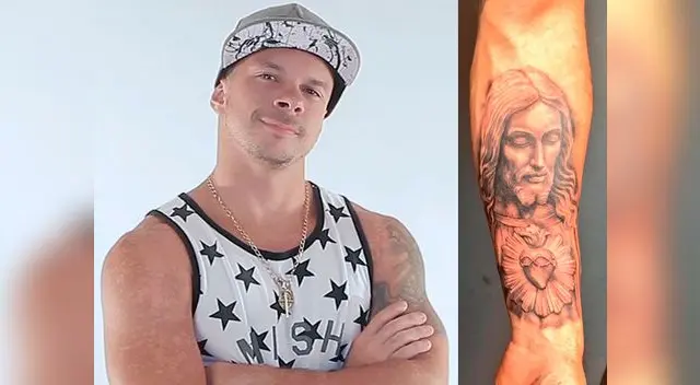 Piloto renovó su fe con un tatuaje