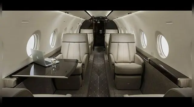 El jet y la película sobre Ronaldo se estrenaron el mismo día 