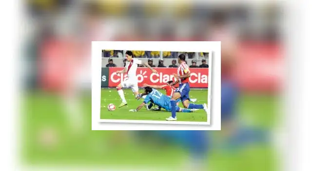 Brasil 2014 8-10/2011: Perú 2 - Paraguay 0
