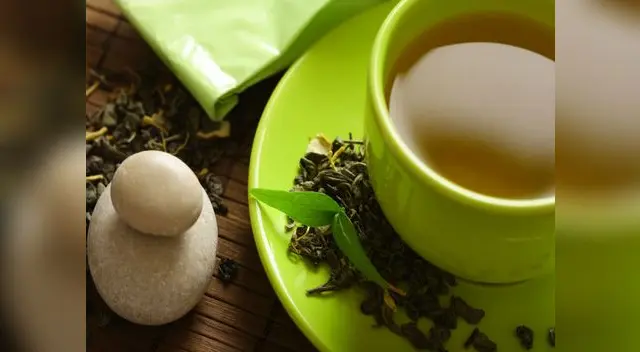 Toma infusiones como complemento de una dieta balanceada.