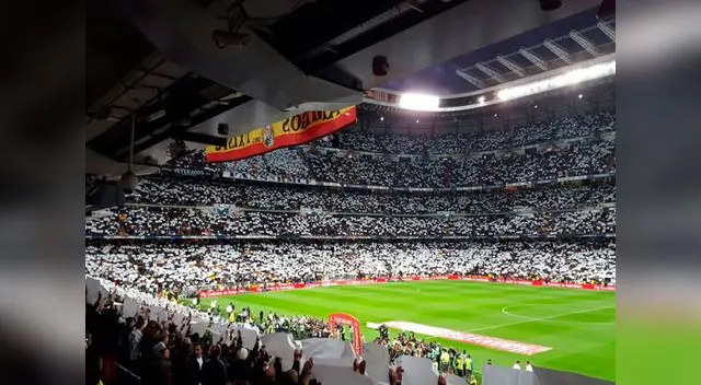 A estadio lleno los hinchas ven la derrota del Real Madrid