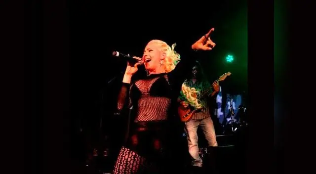 Ghiis Araoz en 'Lima Fem Rock Fest 2015'. Ghiis Araoz en 'Lima Fem Rock Fest 2015'.