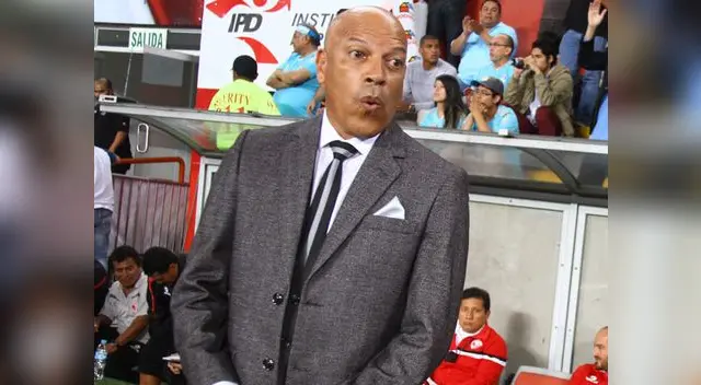 Mosquera llegaría al equipo blanquiazul con el panameño Tejada