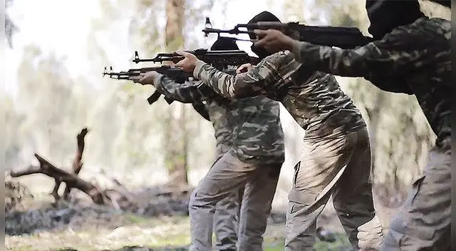 El ejército afgano los combate día a día para intentar contenerlos. El ejército afgano los combate día a día para intentar contenerlos.