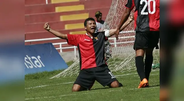 'Cachete' anotó de penal a poco del final del partido
