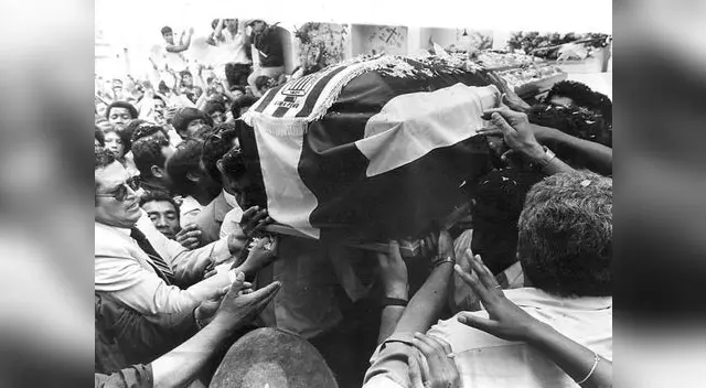 El pueblo victoriano despidió a sus mártires El pueblo victoriano despidió a sus mártires