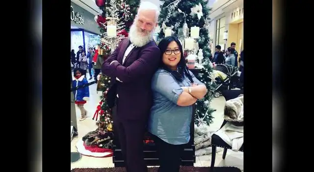 El nuevo Papá Noel fashion invade las redes sociales.