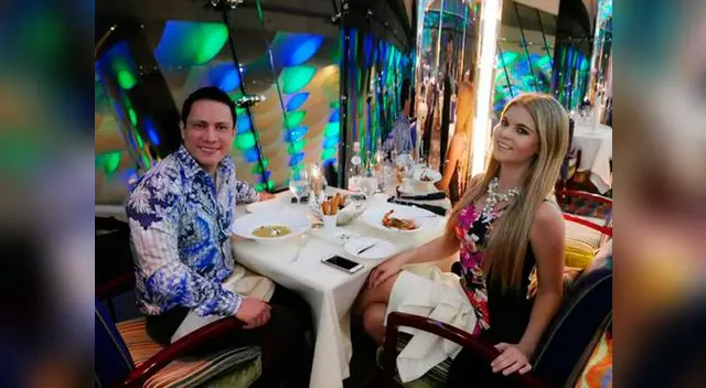 Felices disfrutan de los lujos en la lejana ciudad.