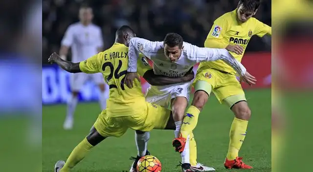 Bailly (i) y Manu Trigueros le cierran el paso a Cristiano Ronaldo, que estuvo con la mecha apagada.