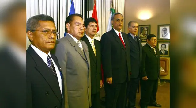 Hay personajes de la Escuela de Entrenadores, Comisión de Justicia, de Árbitros y de menores. Hay personajes de la Escuela de Entrenadores, Comisión de Justicia, de Árbitros y de menores.