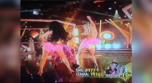 Así movieron sus caderas. Así movieron sus caderas.