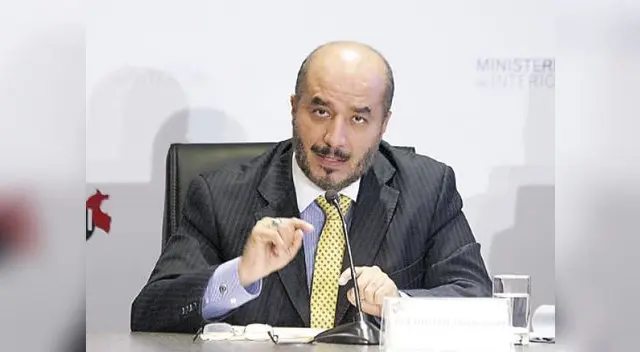 Pérez Guadalupe cuenta las horas para ver capturado al cabecilla de Barrio King del callao. Pérez Guadalupe cuenta las horas para ver capturado al cabecilla de Barrio King del callao.