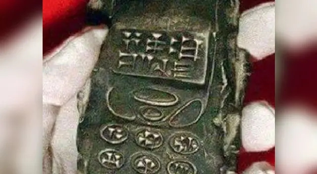 Supuesto teléfono móvil encontrado en actual territorio de Austria.