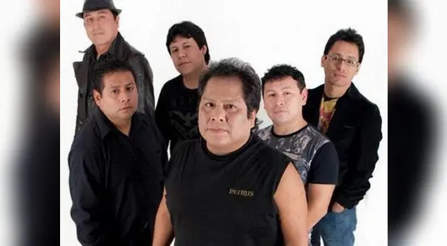 Sigue firme en el rock.