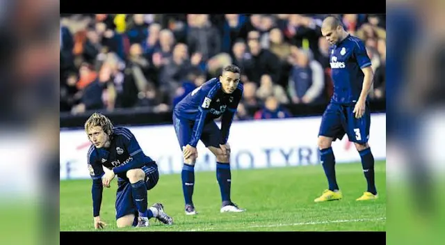 El resultado dispara otra vez el pesimismo sobre el futuro del DT Rafael Benítez en el equipo merengue El resultado dispara otra vez el pesimismo sobre el futuro del DT Rafael Benítez en el equipo merengue