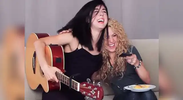 Shakira y Daniela Andrade.