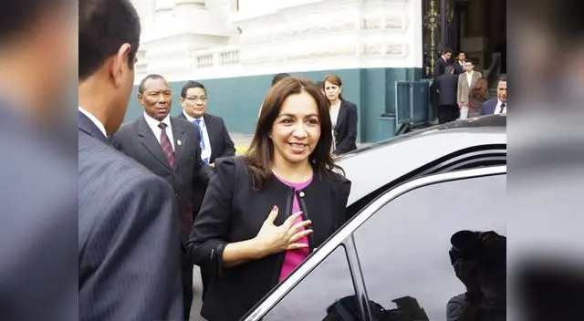 Marisol Espinoza cuestionó al partido de PPK.