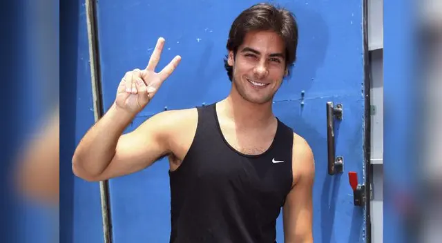 Quiere tener esposa y casarse bajo la ley de dios frente al mar.