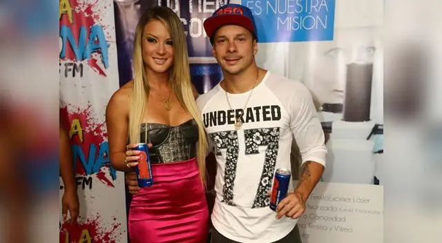 Gritan su amor a los cuatro vientos.