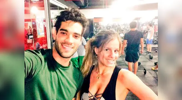 Afirma que son puro amor y felicidad.