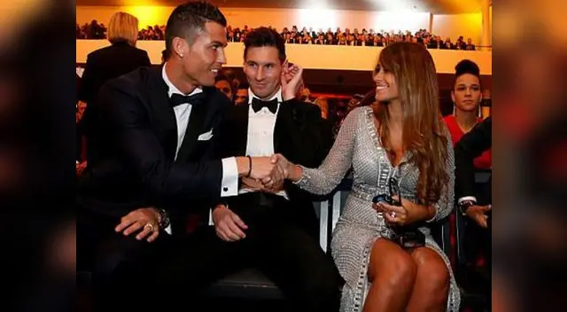 En la cita se apareció con un vestido y unas medidas de infarto que eclipsaron a todos.