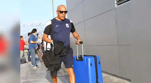 Elogia esfuerzo de sus pupilos pero la relación con la pelota aún es distante. Elogia esfuerzo de sus pupilos pero la relación con la pelota aún es distante.