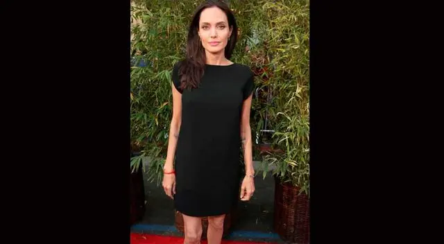 Angelina Jolie en avant premiere de película. Angelina Jolie en avant premiere de película.