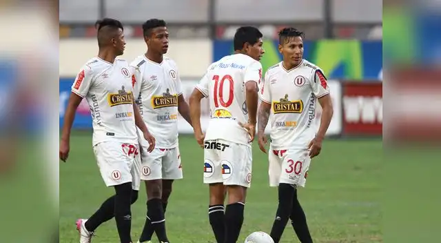 Los cremas celebran el fallo de la CJ de la Federación Peruana de Fútbol.