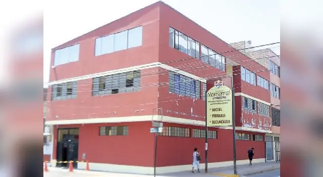 En este plantel ocurrió asalto a mano armada. En este plantel ocurrió asalto a mano armada.