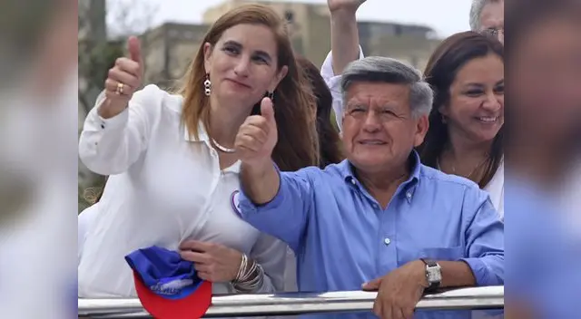 “Las habilidades están antes que los títulos académicos”, dijo.