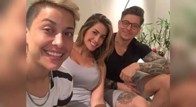 Milechi feliz junto a sus hermanos. Milechi feliz junto a sus hermanos.