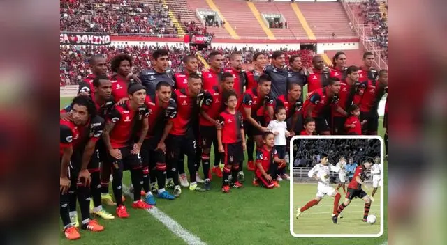 Rojinegros presentaron su plantel 2016 con los nuevos jales. Rojinegros presentaron su plantel 2016 con los nuevos jales.