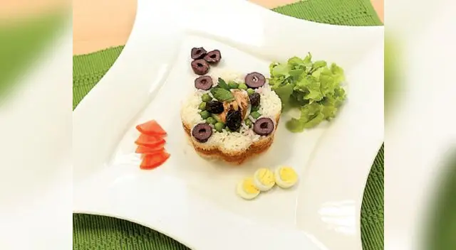 El secreto del chef: Si los huevos son frescos no deben flotar al ser sumergidos en un recipiente con agua fría.