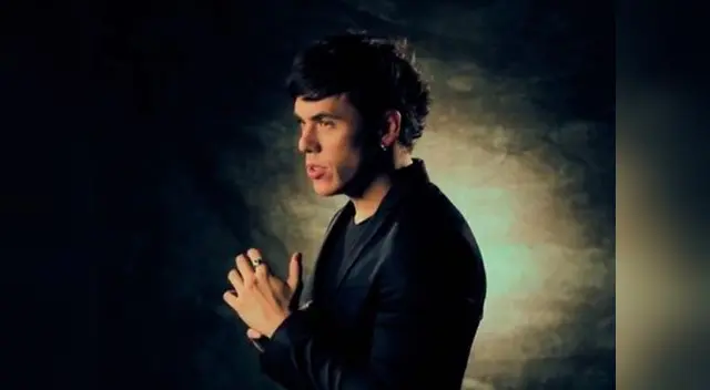 Ahora buscar brillar como solista Ahora buscar brillar como solista