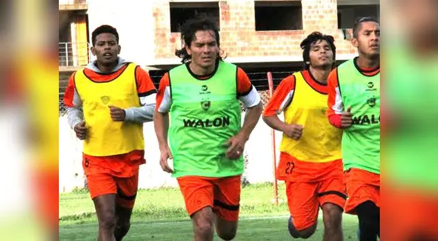 El ídolo cusqueño Ramón Rodríguez en los entrenamientos El ídolo cusqueño Ramón Rodríguez en los entrenamientos