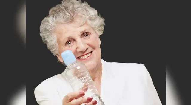 Hidratación para abuelita.