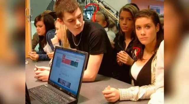 Los hombres mirones.