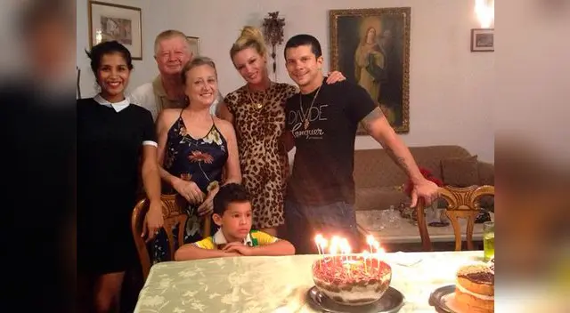 Más enamorada que nunca. Más enamorada que nunca.