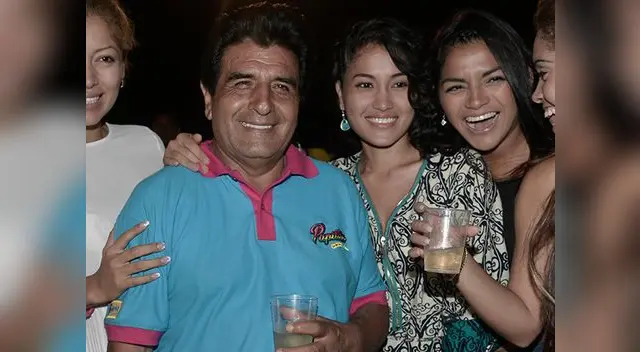 Feliz con chibola. Feliz con chibola.