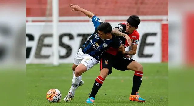 Dominó no muestra un claro juego.