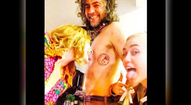 Wayne Coyne y Miley Cyrus.