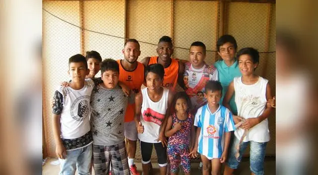 Son muy querido por los niños en Sullana