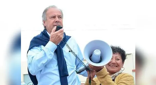 Alfredo Barnechea aparece en tercer lugar en la más reciente encuesta de la empresa Datum.