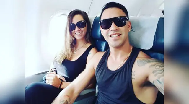 Chalaca le regaló viaje a Colombia a su joven pareja. Chalaca le regaló viaje a Colombia a su joven pareja.