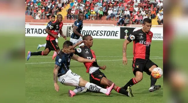 En Arequipa cayerón 0-1 y ahora en Pichincha se volvió perder 0-2 En Arequipa cayerón 0-1 y ahora en Pichincha se volvió perder 0-2
