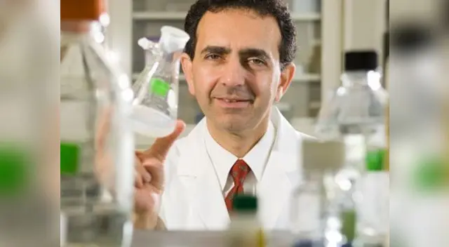 Peruano destacado en labor científica. Peruano destacado en labor científica.