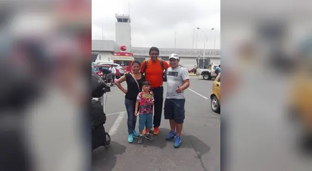 El presidente del club junto a su esposa reciben en aeropuerto a Soto: FOTO: Juan Quispe Hurtado