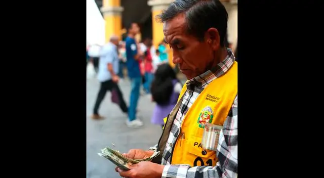 Ofrecen resguardo a cambistas. Ofrecen resguardo a cambistas.