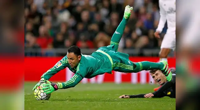 Real Madrid goleó por 4-0 al Sevilla por la Liga BBVA. Real Madrid goleó por 4-0 al Sevilla por la Liga BBVA.