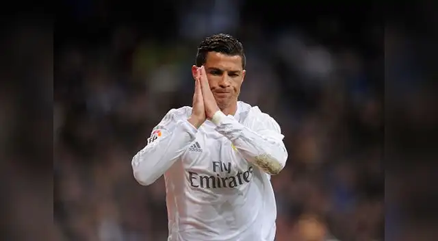 Real Madrid goleó por 4-0 al Sevilla por la Liga BBVA. Real Madrid goleó por 4-0 al Sevilla por la Liga BBVA.